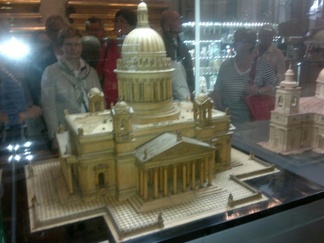 Iisakin kirkon pienoismalli