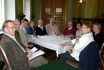 Hallitus järjestäytyy