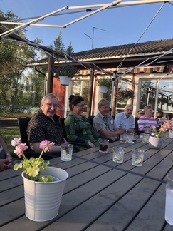 Iltaa istumassa Brandössä